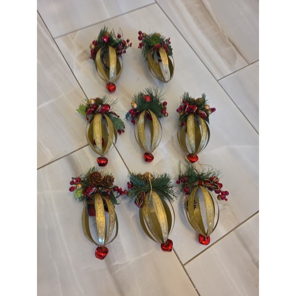Lot of 8 GOLD Tone Metallic String ORNAMENTS 6" Decoration Wedding‎